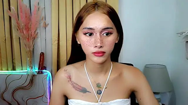 Snapshot of Fuuk_sexdOll69 chatting on 06.02.26 Fuuk sexdOll69 online show from 06.02.26