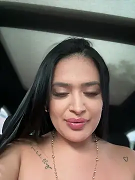 Sara fun online show from 03.14.25