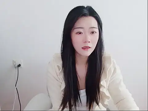 Snapshot of adc65825 chatting on 04.16.26 adc65825 online show from 04.16.26