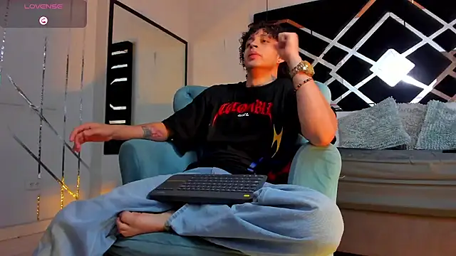 JayTaylorr online show from 06.27.26