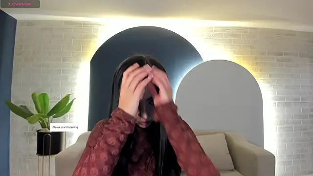 PaulineSanz online show from 05.18.26