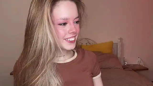 Catrinee online show from 05.12.26