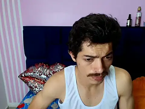 taylor Stele online show from 05.07.26