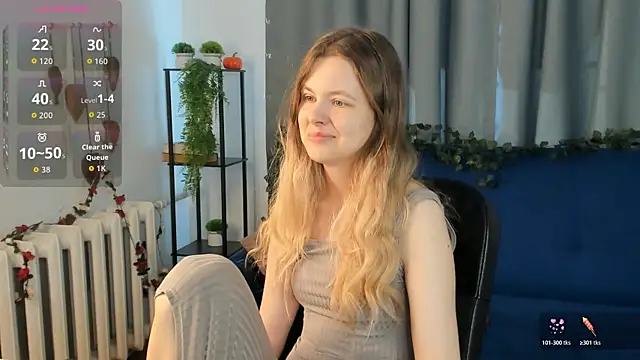 Glitch Doll online show from 05.03.26