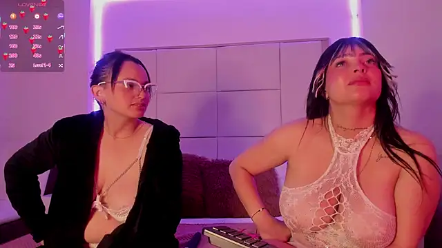 Snapshot of Agatha_Atenea11 chatting on 05.06.26 Agatha Atenea11 online show from 05.06.26