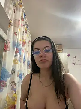 Snapshot of emma_eclipse777 chatting on 06.08.26 emma eclipse777 online show from 06.08.26