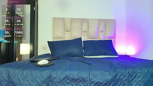 Snapshot of hott_mature chatting on 05.26.26 hott mature online show from 05.26.26