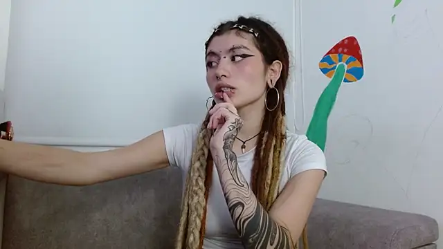 giulietta monsalve online show from 07.23.26