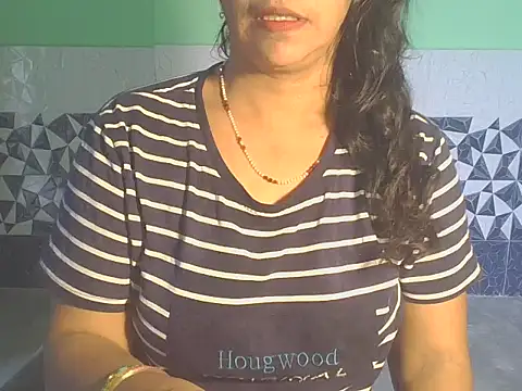 Snapshot of Hotty_Bhabhi1 chatting on 06.02.26 Hotty Bhabhi1 online show from 06.02.26