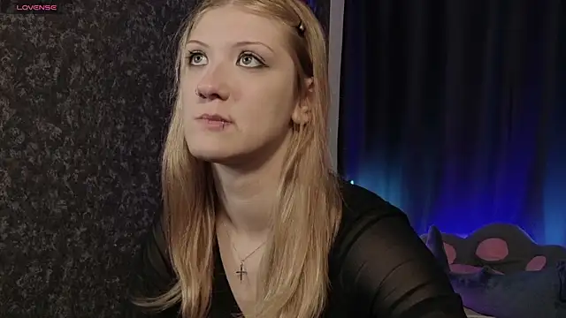 Snapshot of Lina_Wi chatting on 05.26.26 Lina Wi online show from 05.26.26