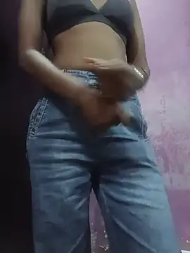 Snapshot of TANU0199 chatting on 04.16.26 TANU0199 online show from 04.16.26