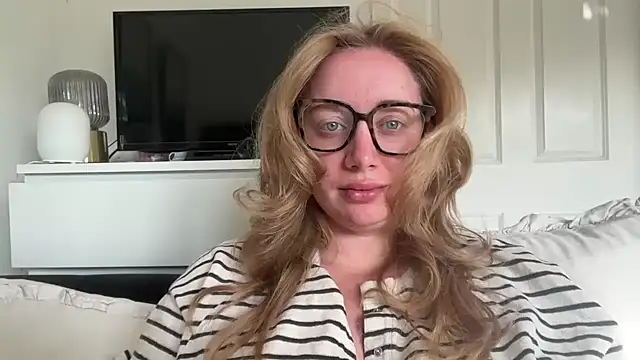 arielsweetieee online show from 06.13.26