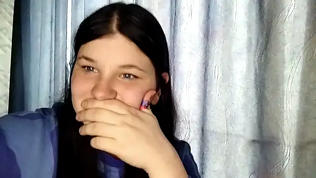 Snapshot of BeatriceMolands chatting on 05.10.26 BeatriceMolands online show from 05.10.26