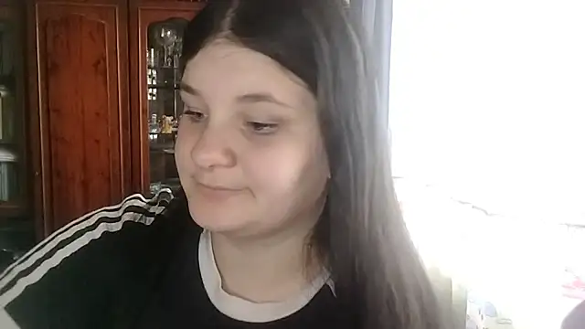 Snapshot of BeatriceMolands chatting on 05.16.26 BeatriceMolands online show from 05.16.26