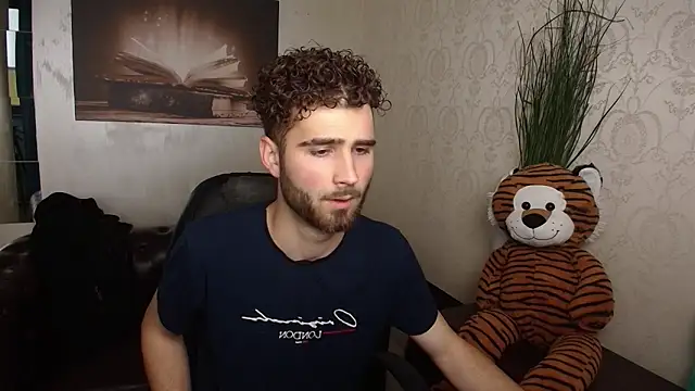 KyloEast online show from 05.13.26