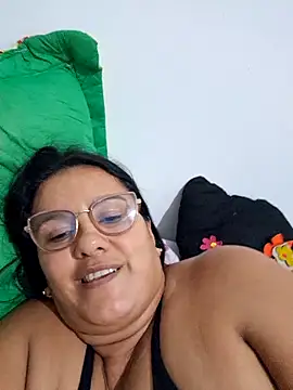 Snapshot of Samanta-42 chatting on 06.22.26 Samanta-42 online show from 06.22.26