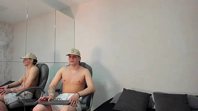 Liam Cyrus online show from 04.19.26