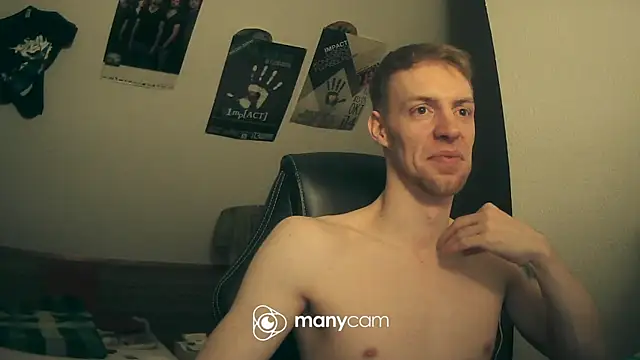 Snapshot of Milkyman7 chatting on 02.16.25 Milkyman7 online show from 02.16.25