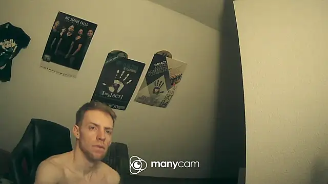 Snapshot of Milkyman7 chatting on 02.16.25 Milkyman7 online show from 02.16.25