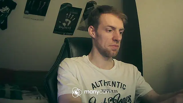 Snapshot of Milkyman7 chatting on 03.12.25 Milkyman7 online show from 03.12.25