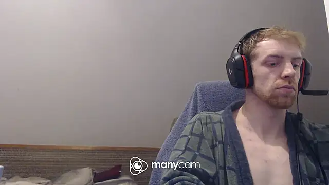 Snapshot of Milkyman7 chatting on 11.30.25 Milkyman7 online show from 11.30.25