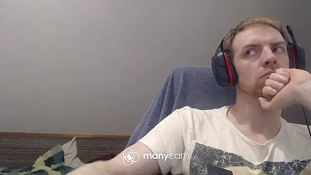 Snapshot of Milkyman7 chatting on 03.21.26 Milkyman7 online show from 03.21.26