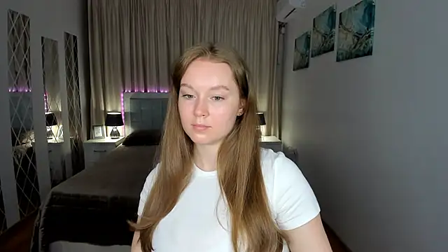 Snapshot of ValeriSunny chatting on 07.15.26 ValeriSunny online show from 07.15.26