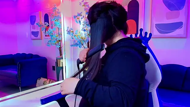 Anya Volke online show from 04.29.26