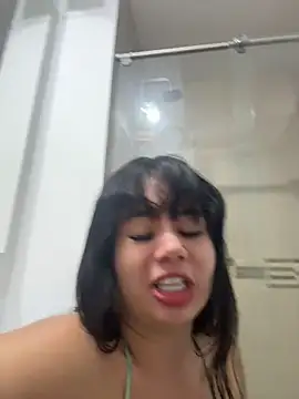 liina gu online show from 05.23.26