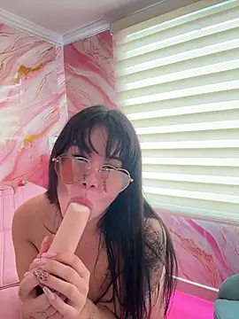 liina gu online show from 06.02.26