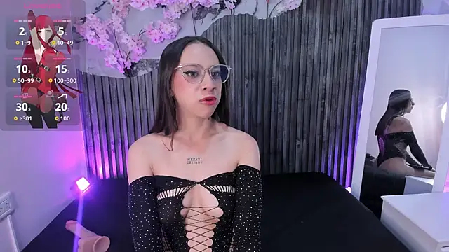 Snapshot of Zephyra_bms chatting on 04.22.26 Zephyra bms online show from 04.22.26