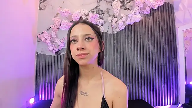 Snapshot of Zephyra_bms chatting on 04.29.26 Zephyra bms online show from 04.29.26