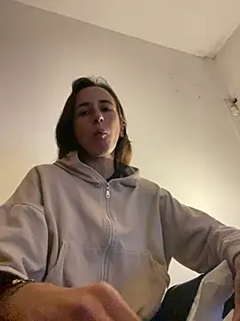 Snapshot of pili6263 chatting on 07.19.26 pili6263 online show from 07.19.26