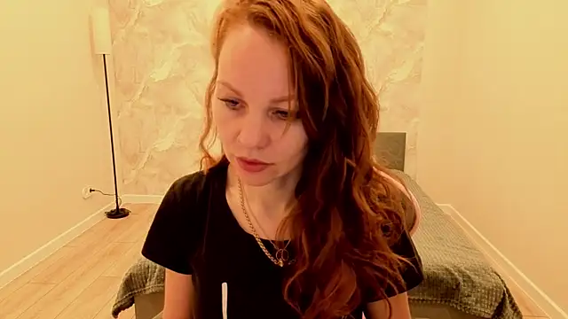 Snapshot of Margo_Kelly chatting on 05.12.26 Margo Kelly online show from 05.12.26