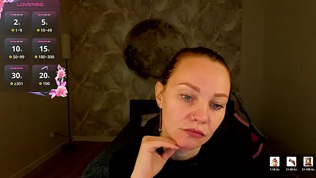 Snapshot of Margo_Kelly chatting on 05.14.26 Margo Kelly online show from 05.14.26