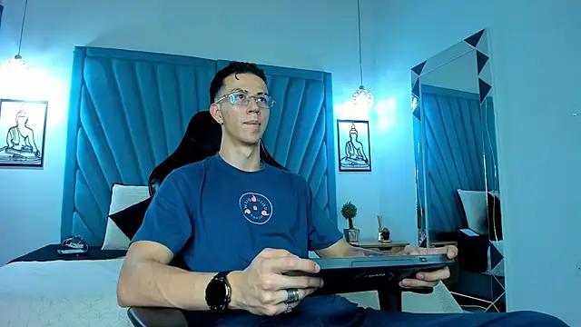 OliverThompsonJS online show from 07.22.26