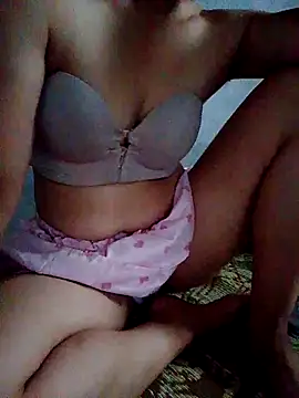 Snapshot of Tieuthu2 chatting on 06.18.26 Tieuthu2 online show from 06.18.26