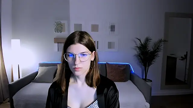 AnnaThorne online show from 05.14.26