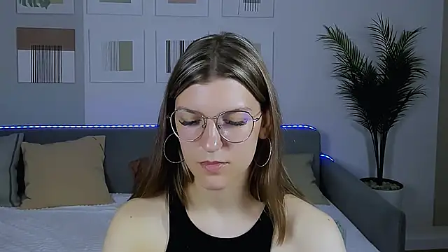 AnnaThorne online show from 05.24.26
