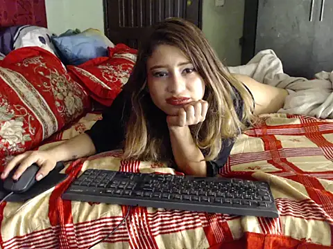 AnnieLorin online show from 04.25.26