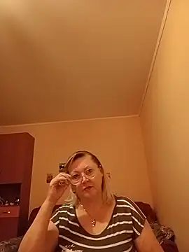 Snapshot of I_amVeronicle chatting on 07.19.26 I amVeronicle online show from 07.19.26