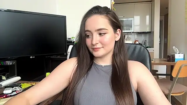 Emilly Cart online show from 05.20.26