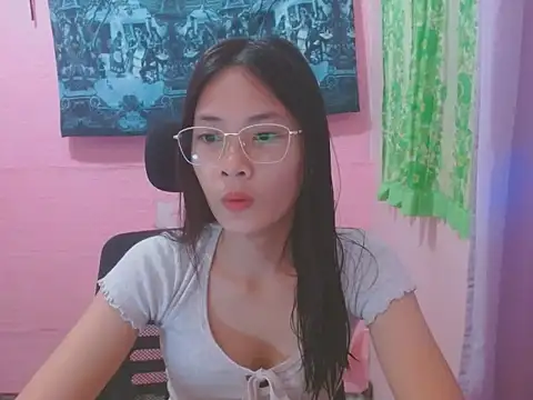 Snapshot of Sweetsexylady19 chatting on 05.30.26 Sweetsexylady19 online show from 05.30.26