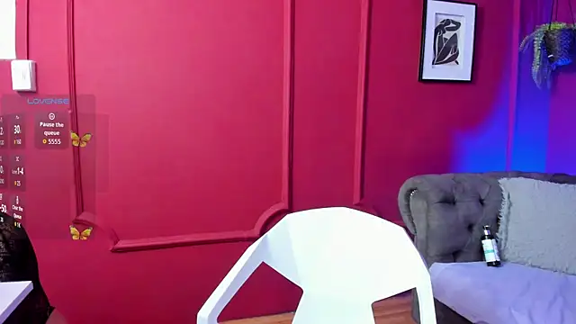 Rosie Stone online show from 05.10.26