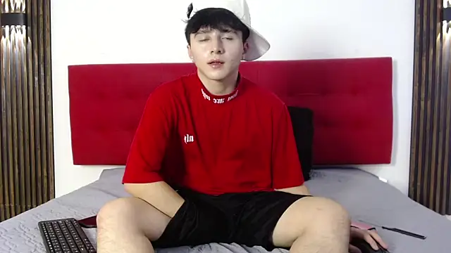 LunayDream online show from 04.23.26