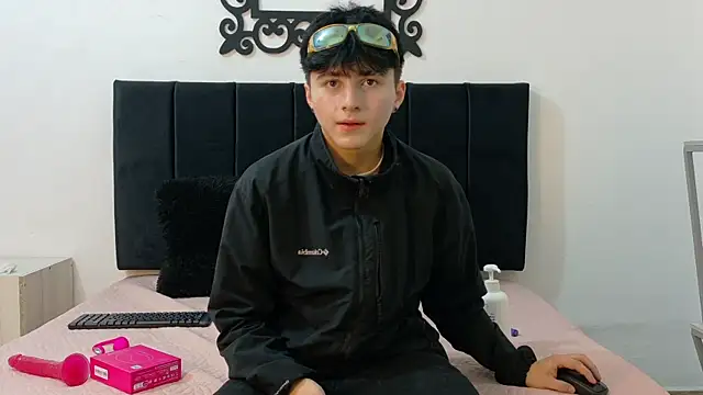 LunayDream online show from 06.06.26