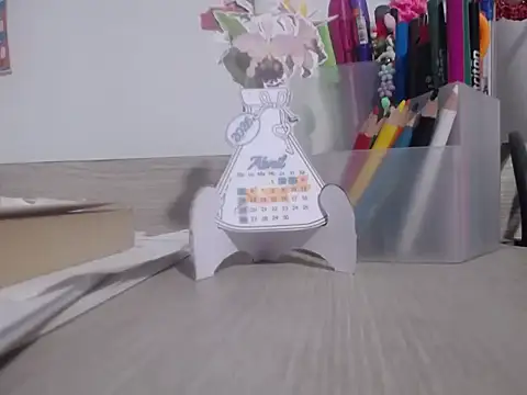 VickyBonnety online show from 04.18.26