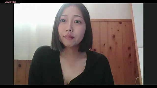 Snapshot of aoi252525 chatting on 05.10.26 aoi252525 online show from 05.10.26