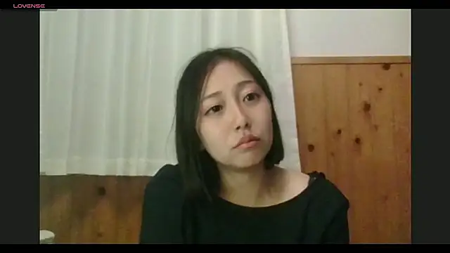 Snapshot of aoi252525 chatting on 05.11.26 aoi252525 online show from 05.11.26