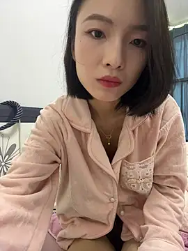 Snapshot of Yaobaobao chatting on 05.15.26 Yaobaobao online show from 05.15.26